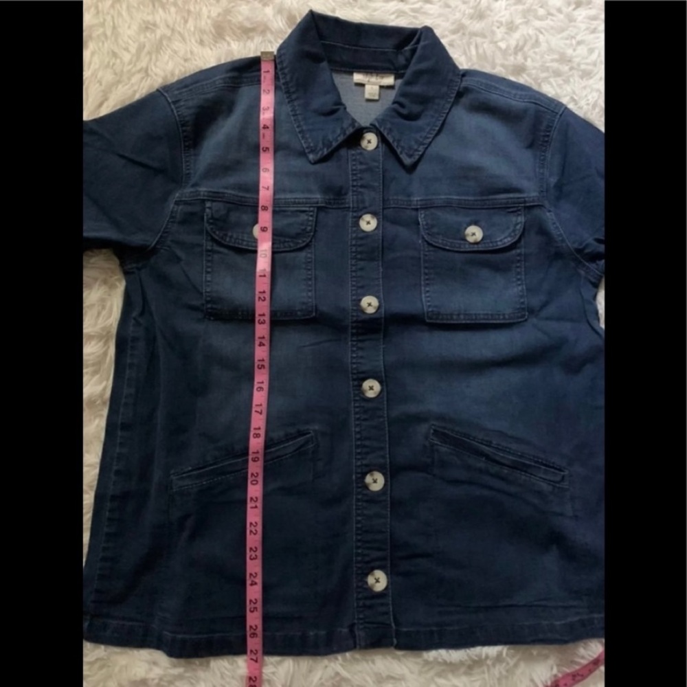 Women’s Blue Denim/Jean Jacket - Picture 4 of 8